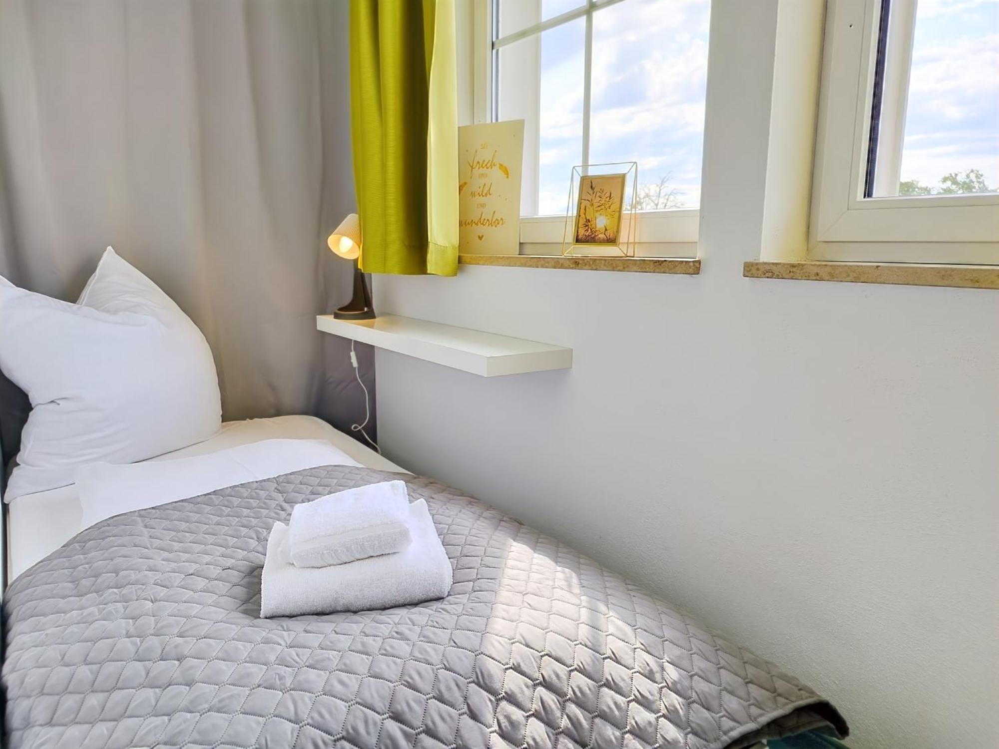 Seeblickapartment Fuer Bis Zu 12, Nuernberg & Schwabach In 30-35 Minuten Zu Erreichen, Sauna, Arbeitsplatz, Dachterrasse & Grill Spalt Εξωτερικό φωτογραφία